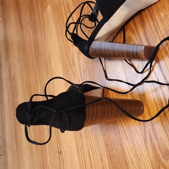 Wrap Around Ankle Leg Peep Toe High Heel Shoes NEW Size 10 - Picture 6 of 6